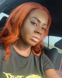 Leave a little sparkle wherever you go !! 😜💋