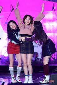 Twice Nayeon Sbs Love Fm Family Concert With Friends