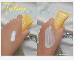 Bagi kamu yang mempunyai tipe kulit berminyak, sebaiknya tidak perlu mengaplikasikan terlalu banyak. Review Wardah Uv Shield Essential Sunscreen Spf 30 Pa Bekika Room