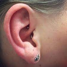 Emvee On Instagram A Very Discreet Diath Piercings By Emvee At Seven Sins Tattoo Horley Uk Diath Diathpiercing Mi Diath Piercing Daith Piercing Piercings