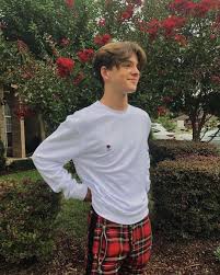 Namun karena begitu banyaknya wajah cakep para pria ini, sangat sulit untuk menentukan siapakah pria tertampan diantara yang paling cakep. 94 Ide Cogan Bule Pria Fotografi Model Pria