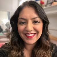 Erin Lau's Instagram, Twitter & Facebook