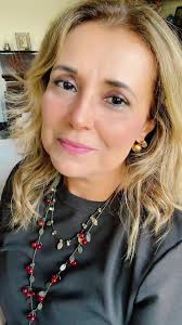 Os vídeos de Fatima Muniz (@fatimamuniz02) com som original