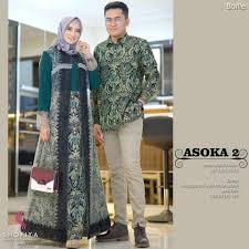 Sekarang ada banyak sekali model baju batik untuk cowok. Terbaru Wa 0895 2103 6753 Gamis Couple Sarimbit Model Baju Batik Model Baju Batik