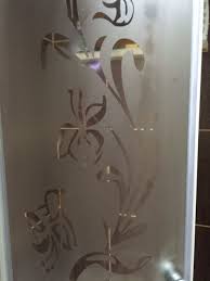 Tertemiz pırıl parlayan duşakabin camları için ne yapmak gerekiyor? Temizlik Panosundaki Pin