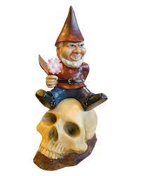 Garden gnome statue yard halloween figurine entryway fountain elf ornament. Horror Garden Gnome Stabby As Halloween Decoration Karneval Universe