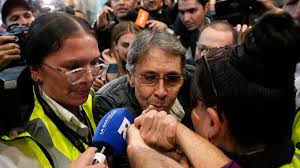 Legendary drug lord Fabio Ochoa deported to Colombia