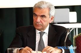 Renato Balduzzi a Napoli © Tm NewsInfophoto