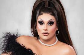 THE SMARTEST GIANT IN TOWN announces West End run this Christmas