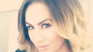 Bianca Roman De La Insula Iubirii A Născut O Fetiță Perfect Sănătoasă