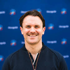 Abraham Zarate's Instagram, Twitter & Facebook