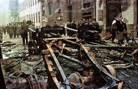 Ungarn 10 1956 Budapest Viii Bezirk Ungarn Aufstand Hungarian Uprising 23 10 04 11 1956 Sowjetische Panzerabwehrkanonen Hungary History Budapest Hungary