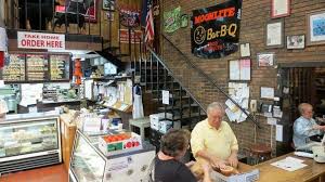 Moonlite Bbq Owensboro Ky Bbq Best Bbq Bbq Dishes