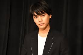 Ягира юя / yagira yuya / 柳楽優弥 / やぎら ゆうや. æŸ³æ¥½å„ªå¼¥ è‡ªèº«åˆã®ãƒ'ãƒ¼ã‚½ãƒŠãƒ«ãƒ–ãƒƒã‚¯ç™ºå£² æŸ³æ¥½å„ªå¼¥ç¬¬2ç« ã¸ ã‚·ãƒãƒžãƒˆã‚¥ãƒ‡ã‚¤