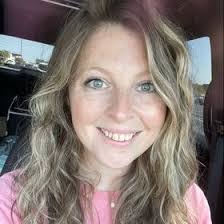 Jeannie Evans's Instagram, Twitter & Facebook