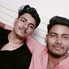 Lost in right direction 💫 #travel #nature #picstitch #portrait