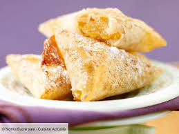 Recette Samoussa Sucre Ingredients 4 Personnes 8 Feuilles De Brick 4 Pommes 15 G De Beurre Deco Samoussa Sucre Recette Samoussa Recettes De Cuisine