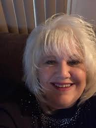 Going back to natural brown or autumn hair color suggestions