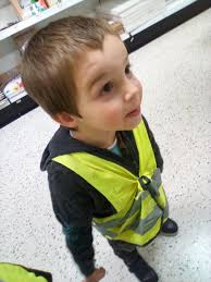 Last week the Panda children created their own shopping list and took a  trip to home bargains. The children loved finding all the things they  needed and even paid for the items