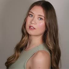 Can anyone recommend a good cleaner that can deep clean 2 bathrooms with  showers and a downstairs toilet.