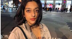 Woman with chronic migraine doesn't let her pain hold her back