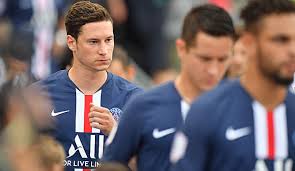 Die galerie, die 1990 von christian nagel in köln gegründet wurde und künstler wie kader attia, heimo zobernig. Fc Bayern Julian Draxler Uber Den Fcb Fur Mich Ist Das Thema Nicht Vorhanden