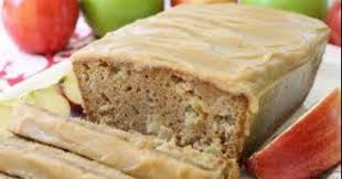 Ces Boules Au Beurre D Arachides Et Rice Krispies Sont Un Vrai Delice Apple Bread Recipe Bread Recipes Homemade Homemade Bread Easy