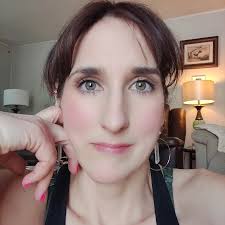 Emily Burzynski Clark (@abundantwellnesswithemily) • Instagram photos and  videos