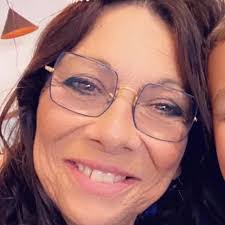 Puppy killer is complaining about what ICE agents can eat in Chicago,  apparently no restaurants are willing to serve them. Chicago, we see you,  and we love you for this! You guys