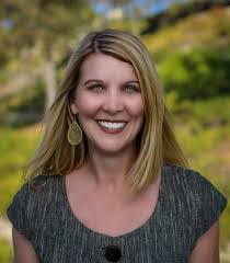 Dawn Delano's Instagram, Twitter & Facebook