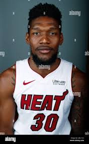 Chris Silva's Instagram, Twitter & Facebook