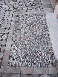 Calade Galet Sportiello Batiment Mosaique De Galets Beaux Jardins Jardins