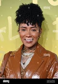 Yasmin Lynch's Instagram, Twitter & Facebook