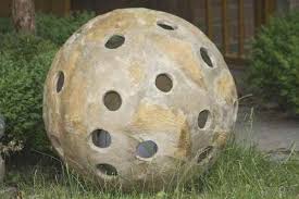 Brombeere, ein unkraut im garten! Schone Gartenkugel Lichtskulpturl Fur Den Aussenbereich