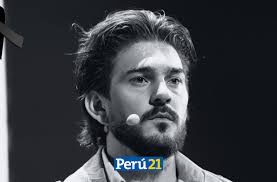 Muere James Hollcroft, actor de 'Como dice el dicho'