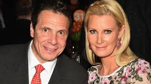 In december of 2020, more than a year after chef sandra lee and governor andrew cuomo announced their breakup after 14 years together, sandra was seen moving her belongings out of the westchester home the couple used to share. What We Know About Andrew Cuomo And Sandra Lee S Split Youtube