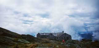 Layover day, hike up to mt washington and back by alpine garden trail They Re Not All Log But These 7 Cabins Are All Haunted