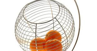 Corbeille A Fruits Boule En Suspension Sur Cadeaux Et Anniversaire Corbeille De Fruits Corbeille Cadeaux Cuisine