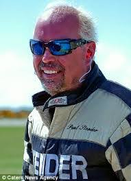 Paul Stender's Instagram, Twitter & Facebook