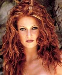 Red Hair With Blonde Highlights Get The Look At Home Red Blonde Hair Blonde Highlights Red Hair With Highlights