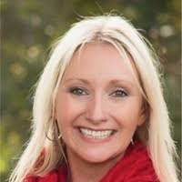 Karen Trapp's Instagram, Twitter & Facebook