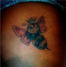 67 bumble bee tattoo design. Queen Bee Pics Tattoos