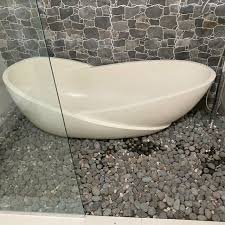 Bathtub zentiro juga memiliki berbagai jenis bathtub yang cocok untuk kamar mandi anda. Daftar Harga Bathtub Dari 9 Merek Terbaik Dari Rp1 9 23 Jutaan