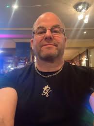 I fancied a change this evening I adore my ipa but I'm partial to a  cider... Excuse the letterbox eyes... Being single I can do what the hell I  like enjoy your