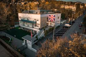 The site owner hides the web page description. Budapest British International School Expat Exchange