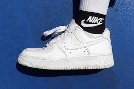 Can you wash white sneakers? How To Clean Dirty White Sneakers Quickly Hypebae