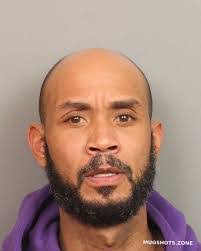 Abraham Junior's Instagram, Twitter & Facebook