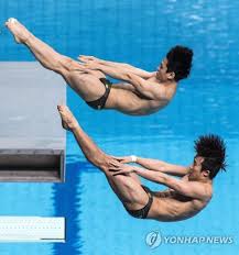 우하람(1998년 3월 21일 ~ )은 대한민국의 남자 다이빙 선수이다. ì „êµ­ì²´ì „ ë‹¤ì´ë¹™ ê¹€ì˜ë‚¨ ìš° í•˜ëžŒì´ì™€ ê³„ì† ê°™ì´ ì˜¬ë¼ê°€ì•¼ì£  ì—°í•©ë‰´ìŠ¤