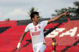 Ferdinand alfred sinaga lahir di bengkulu, 18 september 1988 dan berumur 31 tahun. Persib Bandung Resmi Ikat Ferdinand Sinaga Goal Com
