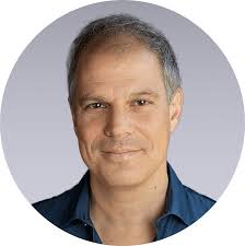 About Quantum Source: Management Team & Board of Directors